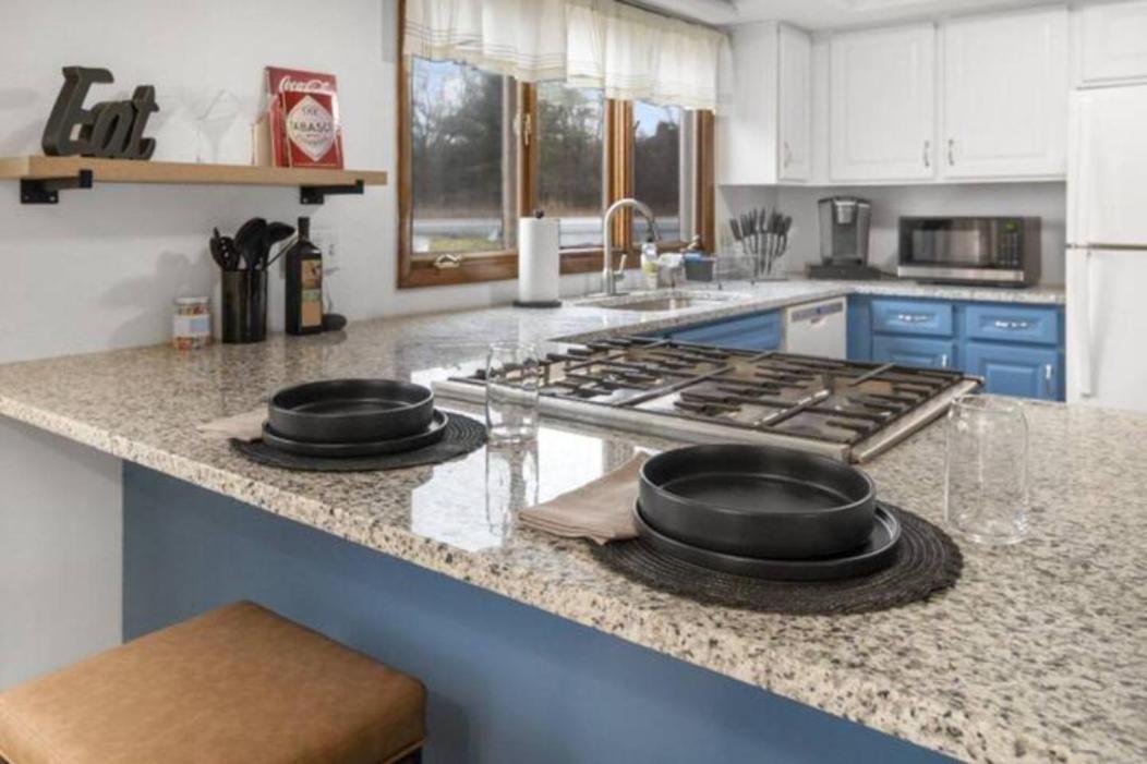 Cayuga Bungalow On Lake—Sleeps 13—Outdoor Firepit Lansing Luaran gambar
